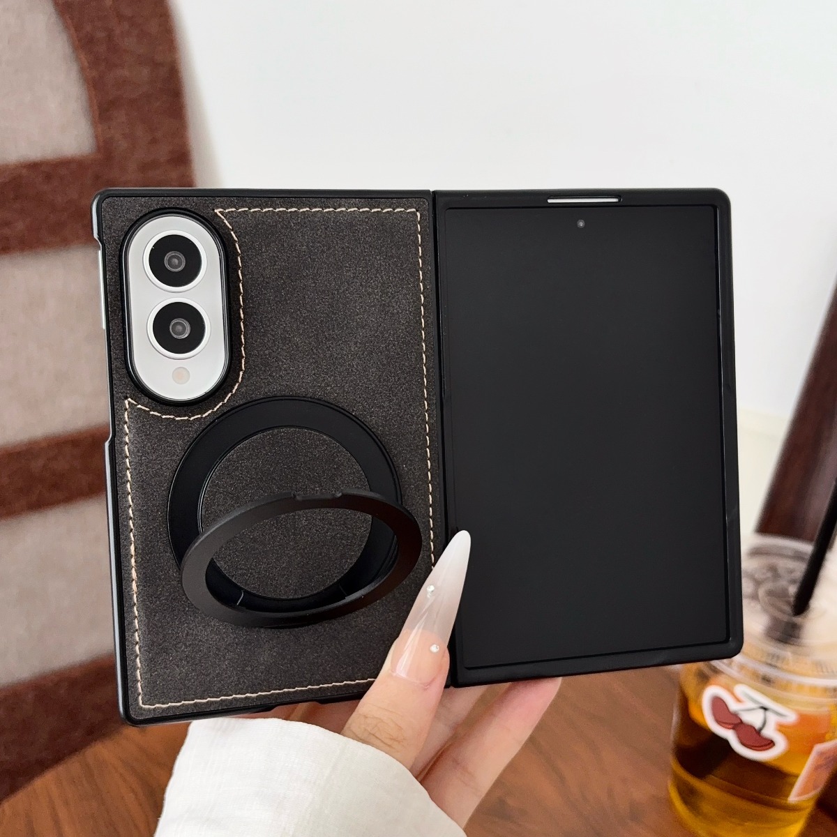 Magnetic Charging Stand - Samsung Galaxy Z Fold 8 Ultra