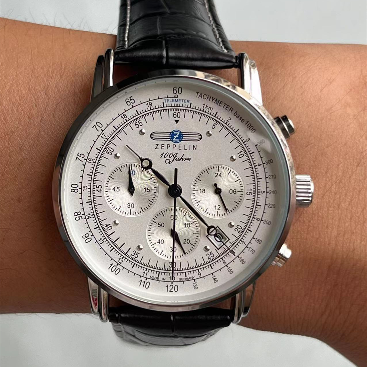 Yeni Zeppelin Serisi Otomatik  - Smartwatch Touch incelemesi ve fiyatı